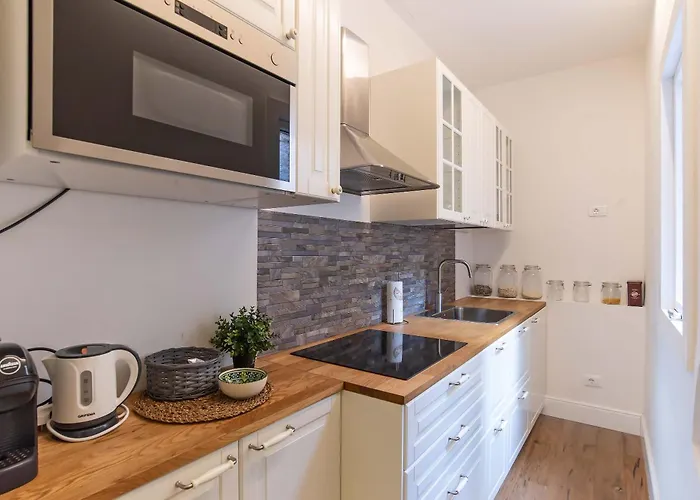 The Closest To The Boboli Gardens * Floransa